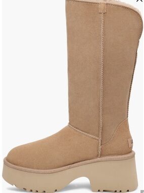 UGG Natural New Heights Genuine Shearling Cuffable Boot, sand, Size 12,NWT NO bo